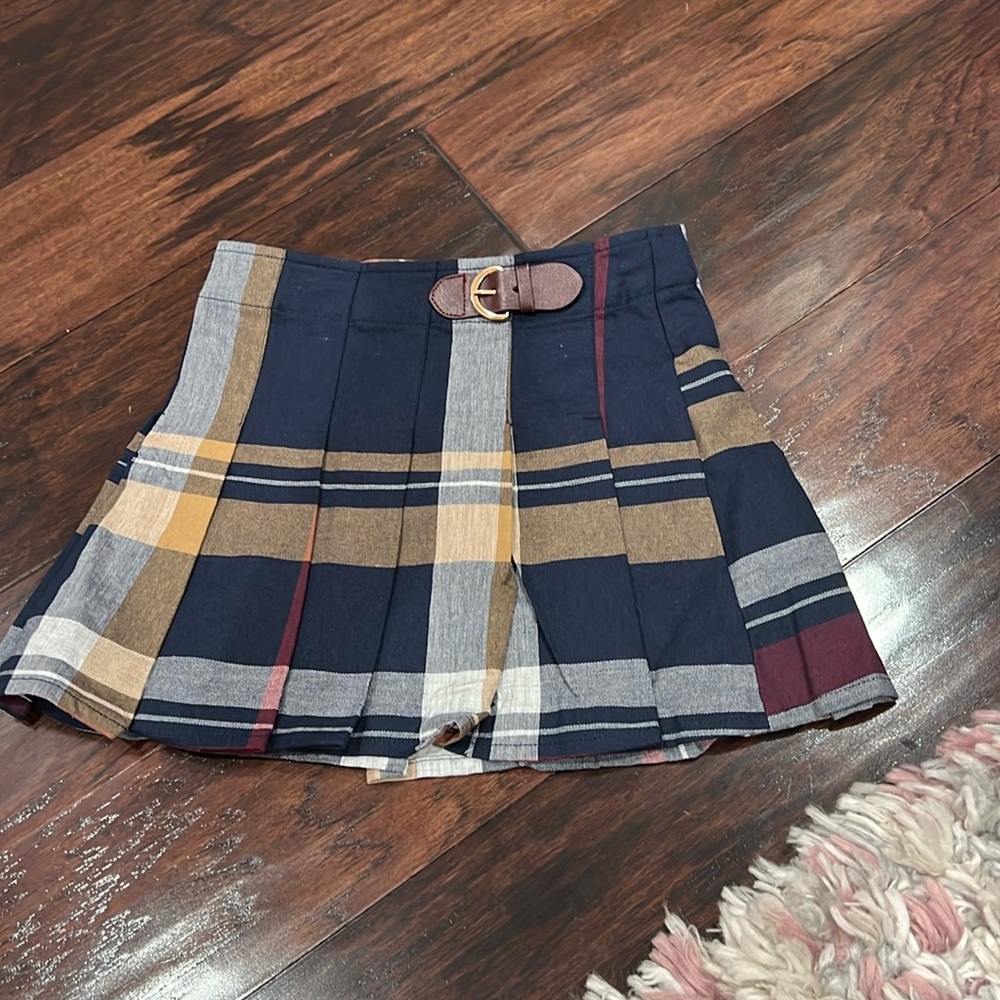 NWT Organic Pleated Skirt with Buckle Detail- Size 5